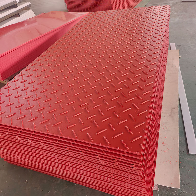 Lightweight HDPE Ground Protection Mat