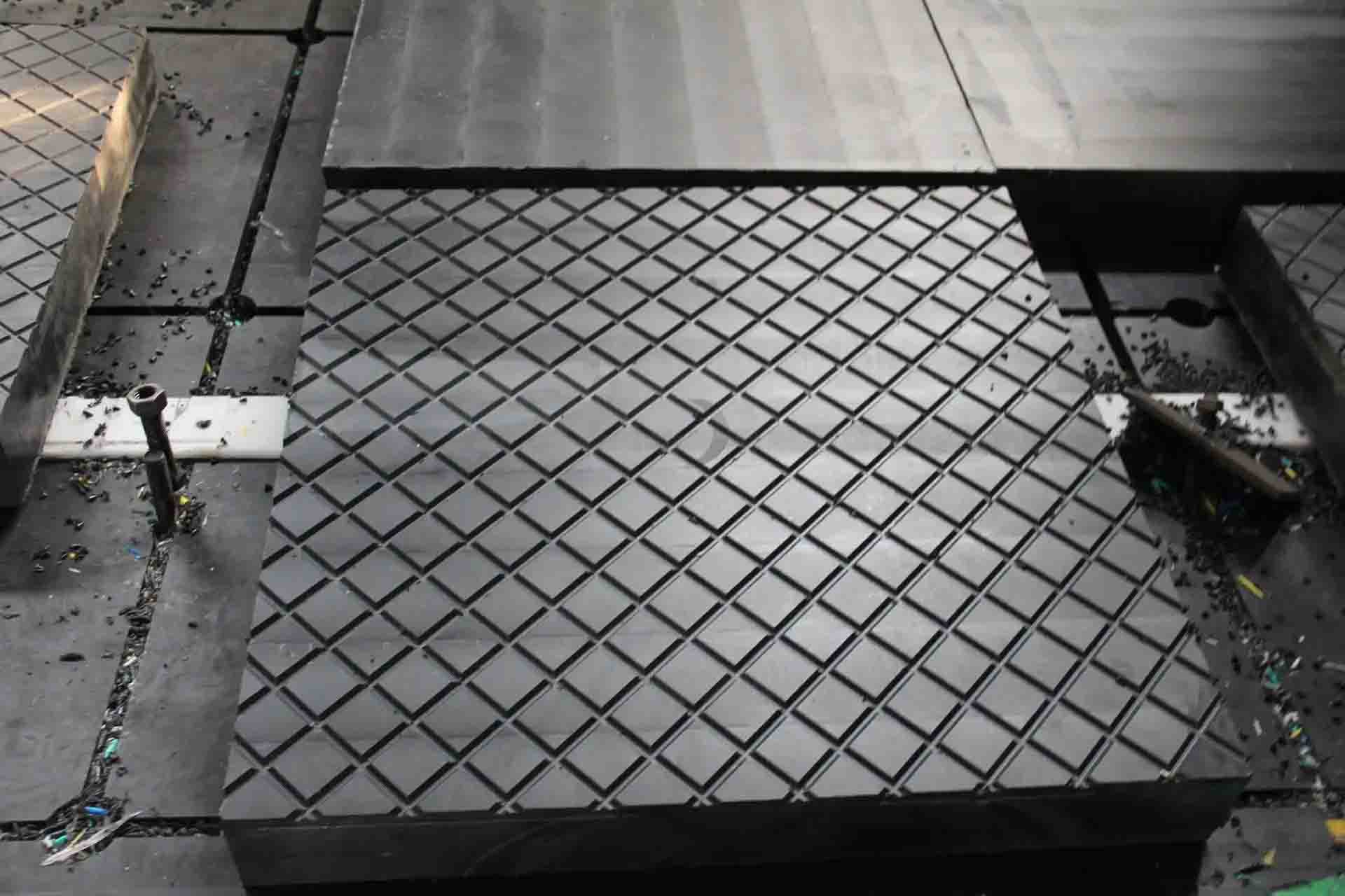 Special Anti-skid Pattern Plastic Polyethylene Temporary Road Mats