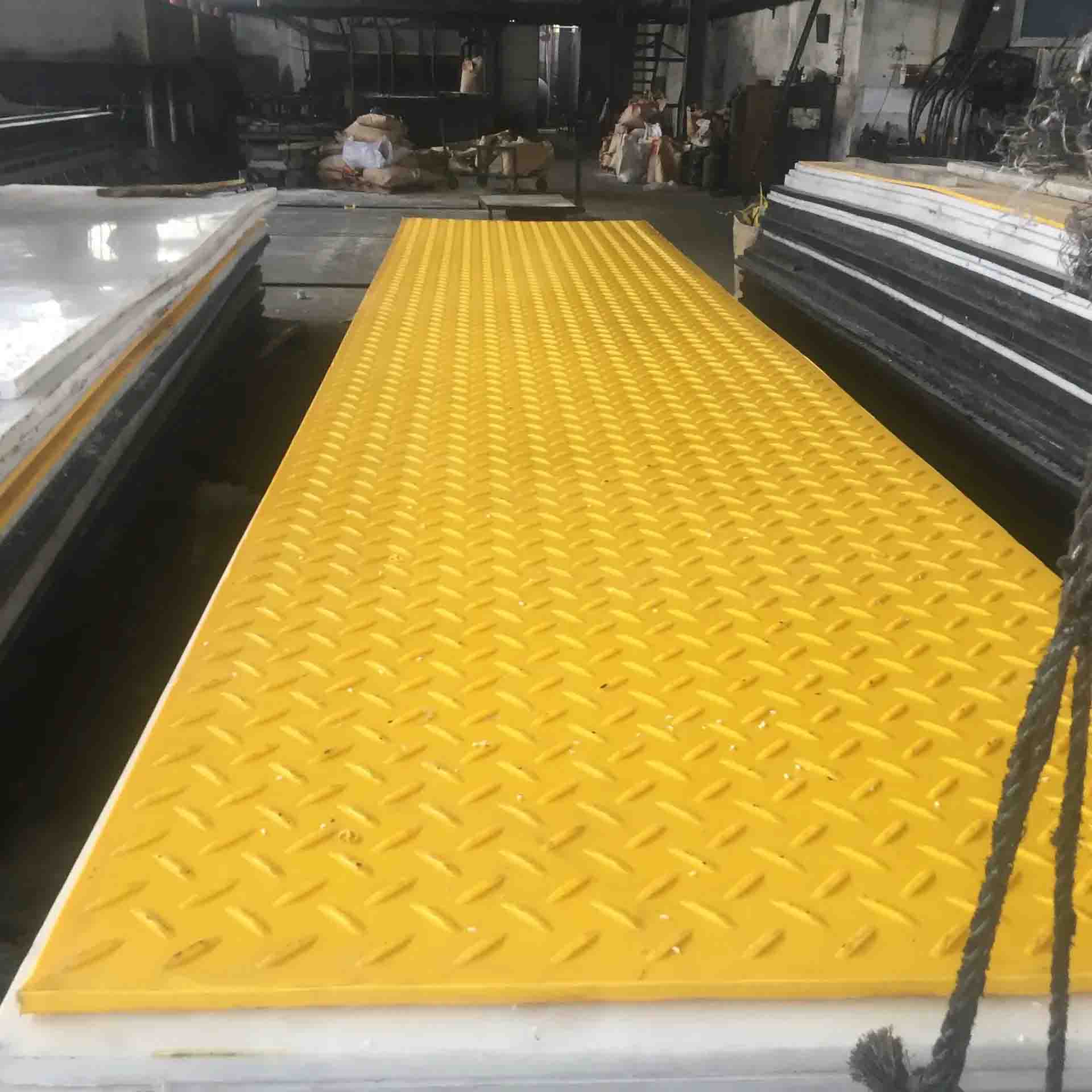 Polymer Composite Ground Protection Mats Manufacturer