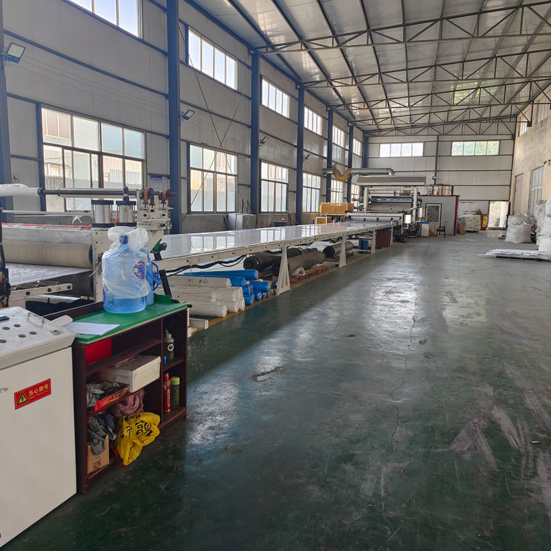 Заводская сцена